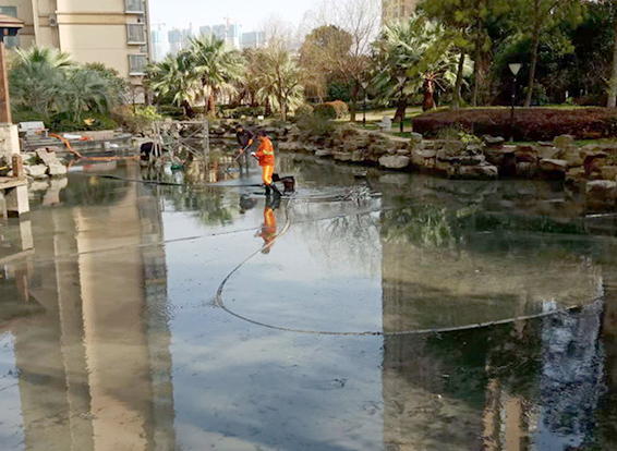 任丘景观池淤泥清理